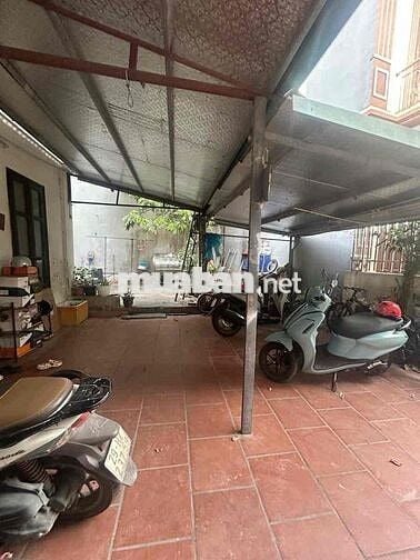 Bán đất phố Minh Khai 60m2 giá nhỉnh 8 tỷ sổ CC 2 thoáng nông thông vị