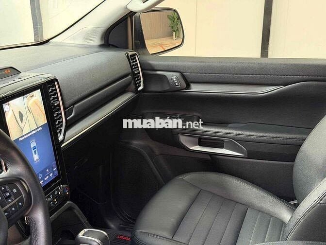 Ford Everest Sport 1 cầu 2022 Trắng