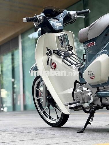 Honda Super Cub C125 2025 4000km