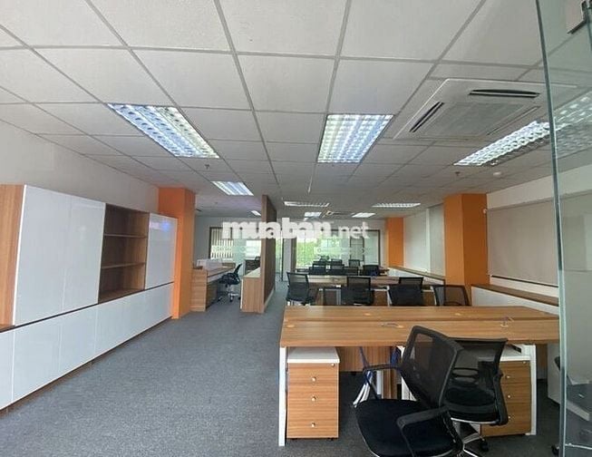 CHO THUÊ TÒA NHÀ ĐƯỜNG LÊ VĂN SỸ, NGANG 8M, 5 LẦU TRỐNG SUỐT