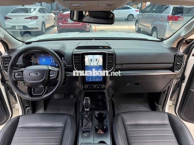 Ford Everest Sport 1 cầu 2022 Trắng