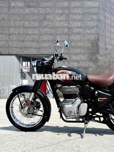 Royal Enfield Classic 350 2023 Đen 3000km