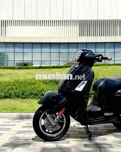 Piaggio Vespa GTS Super 125 ABS 2020 Đen