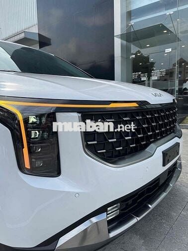 Kia Carnival HEV Signature 2026 Trắng mới 100%