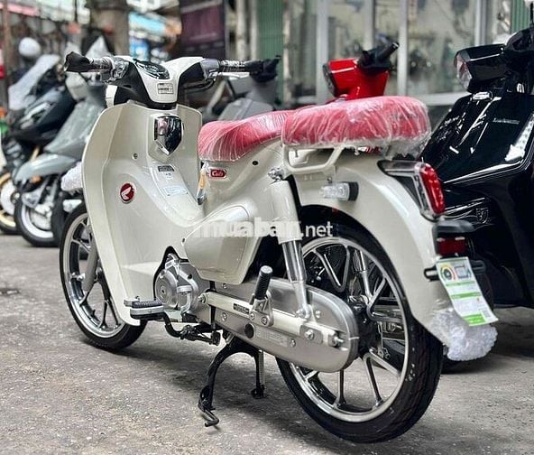 Honda Super Cub C125 Custom Edition 2025 Trắng
