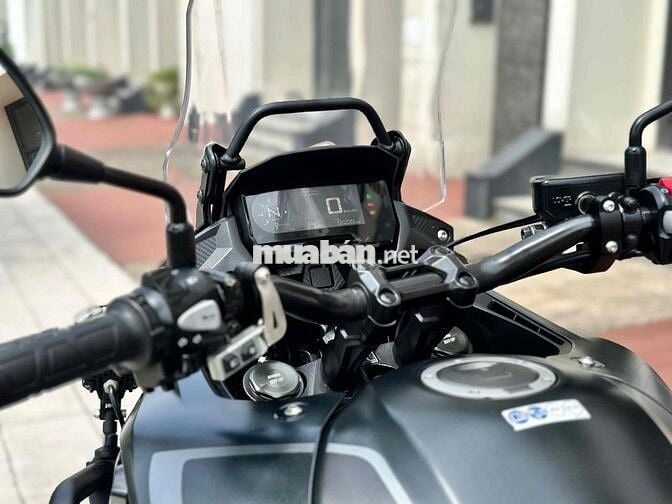 Honda CB 500X 2023