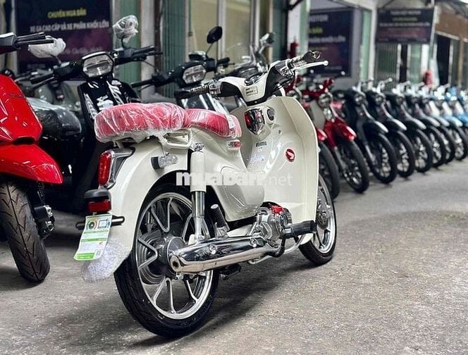 Honda Super Cub C125 Custom Edition 2025 Trắng