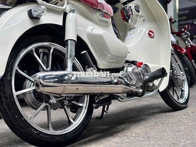 Honda Super Cub C125 Custom Edition 2025 Trắng
