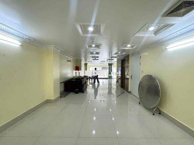 Mặt Bằng Kinh Doanh 100m2 Mặt Tiền - Lối Đi Riêng
