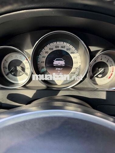 Mercedes-Benz C300 AMG 2012 Trắng Tự động