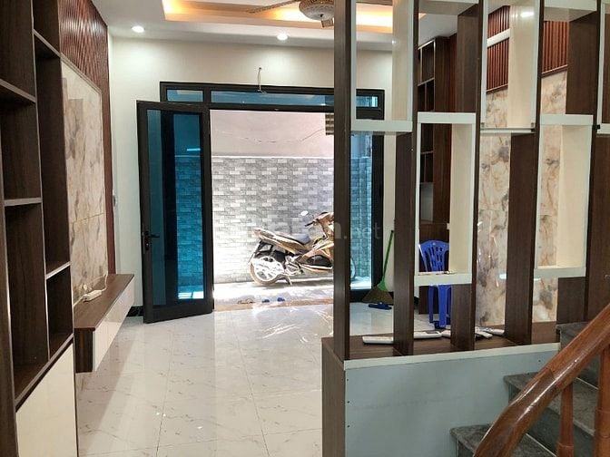 Bán nhà riêng tại 97/169 P Tương Mai, sát ngõ gốc đề,45m x4T giá 8,2ty