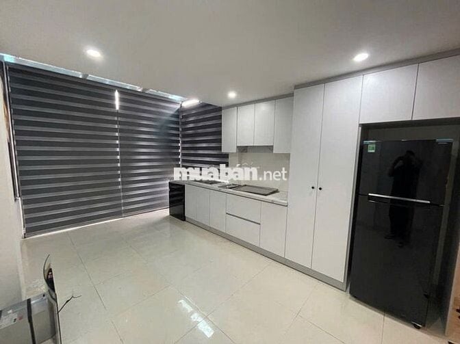 TRƯƠNG ĐỊNH - ÔTÔ DỪNG ĐỖ - THANG MÁY - NHÀ MỚI - PHÂN KHÚC < 12 TỶ