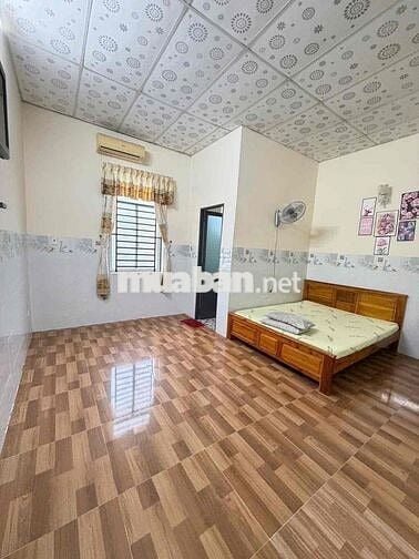 Nhà 6 phòng full nội thất KDC 586