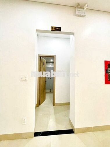 330m2 mặt tiền 11m, vỉa hè 10m, chỉ 40tr, toilet riêng kd tự do