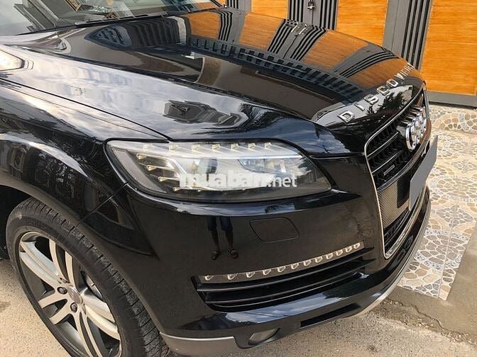 Bán Audi Q7 3.0L màu đen 2007, Km 137.000