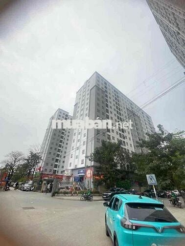 CỰC HIẾM - HƠN 2 tỷ - Sổ đỏ sang tên ngay  Chính chủ chuyển đổi nhà to