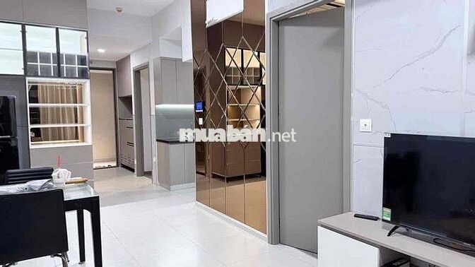 Căn có nội thất Chỉ 7 triệu; Chuyển vào ở ngay. LH Hương Xem nhà