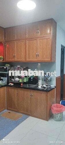Cho thuê nhà mặt tiền đường Song Hành, ĐHT, Q12. 4X15m, 1 lững, 2pn