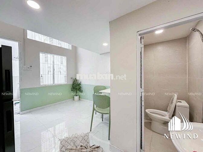 Phòng có gác giá tốt thuận tiện di chuyển sang Q4,Q1,...