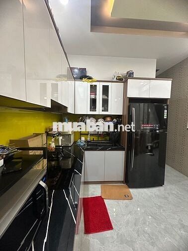 NHÀ 4 TẦNG DT 106M2 VỪA Ở VỪA CHO THUÊ CHDV 30tr/tháng P.TAM BÌNH 
