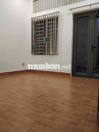 NHÀ HẺM 248// NGUYỄN VĂN KHỐI - NHÀ ĐẸP 2 PHÒNG NGỦ GIÁ 9TR