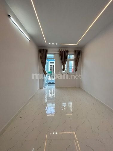 Nhà kiên cố chính chủ 1 trệt 1 lầu - giá chốt 600 triệu