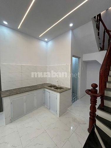 Nhà kiên cố chính chủ 1 trệt 1 lầu - giá chốt 600 triệu