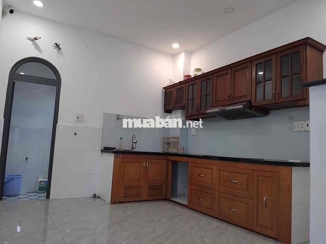 NHÀ HẺM 248// NGUYỄN VĂN KHỐI - NHÀ ĐẸP 2 PHÒNG NGỦ GIÁ 9TR