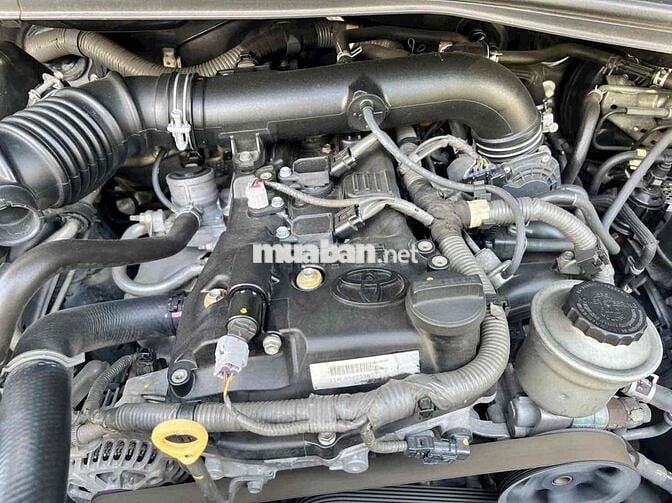 Toyota Innova 2.0E 2018 Số Sàn Mẫu Mới