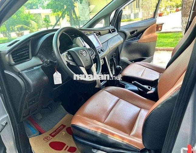 Toyota Innova 2.0E 2018 Số Sàn Mẫu Mới