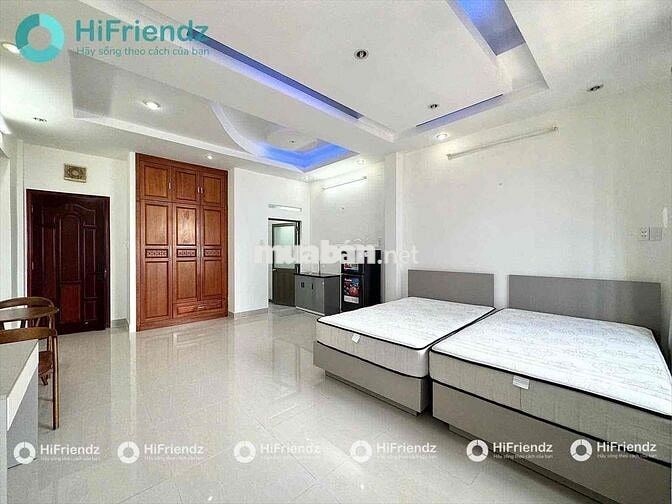 Cho thuê căn hộ ban công full nội thất - free xe