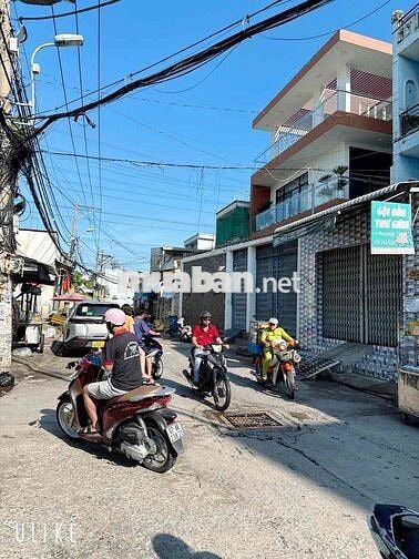 BÁN NHÀ MỚI ĐẸP HỒ HỌC LÃM SÁT KDC NAM LONG.HẺM XE HƠI DT 48M2 CHỈ 4,2