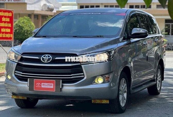 Toyota Innova 2.0E 2018 Số Sàn Mẫu Mới
