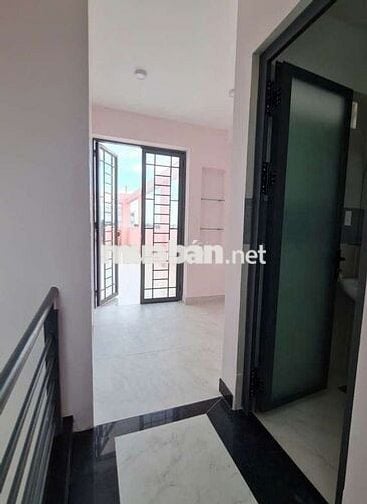 CHO THUÊ NHÀ 5X22(TRỆT+LỬNG+2LẦU+ST) FULL MÁY LẠNH CÓ THANG MÁY 