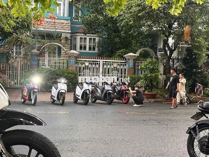 TUYỂN THỢ HỌC VIỆC SỬA CHỮA XE MÁY ĐIỆN
