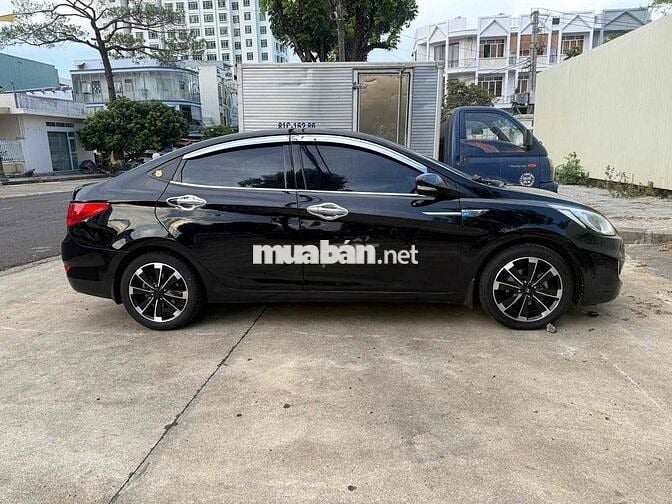 HYUNDAI ACCENT 2012 MT,xe còn khá đẹp