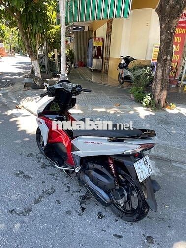 Honda Air Blade Trắng đỏ Xe tay ga
