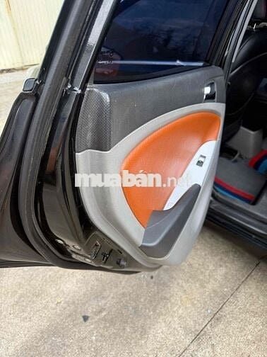 HYUNDAI ACCENT 2012 MT,xe còn khá đẹp