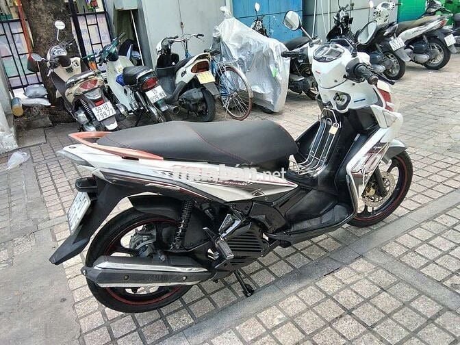 Yamaha Nouvo5 fi