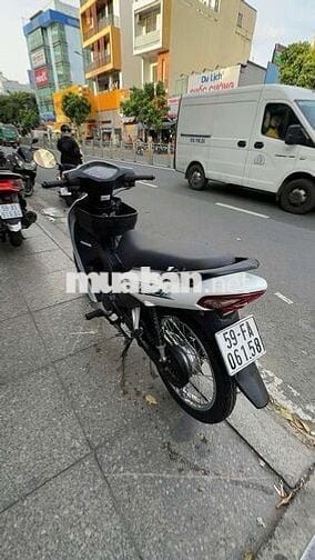 Honda Wave A 2024 Trắng Đã sử dụng