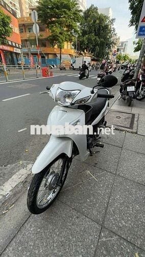 Honda Wave A 2024 Trắng Đã sử dụng