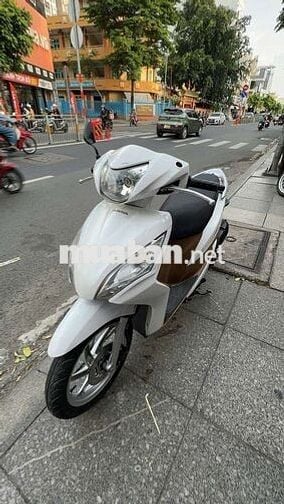 Honda Vision 2014 Trắng Đã sử dụng