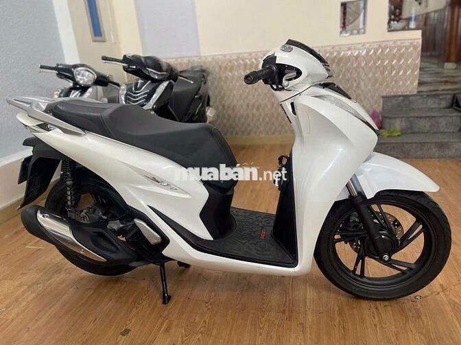 Honda SH 2023 Trắng quá mới bs 43