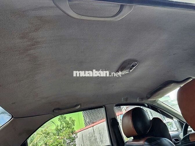 Mazda 323 1997 số sàn 1.6
