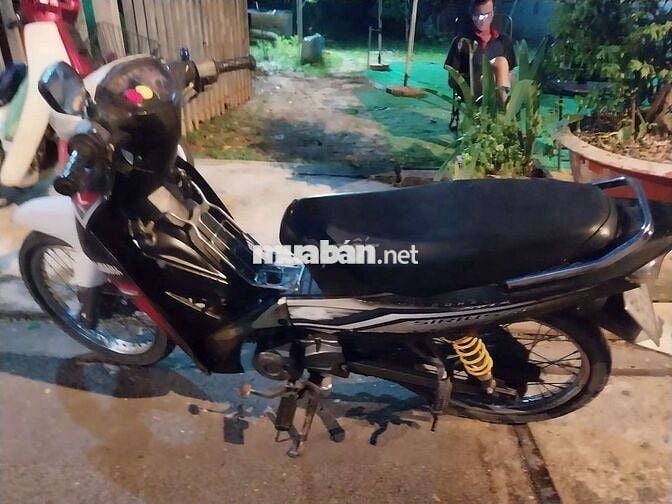Yamaha Sirius Trắng Đen Đỏ Liên doanh Đồng Nai