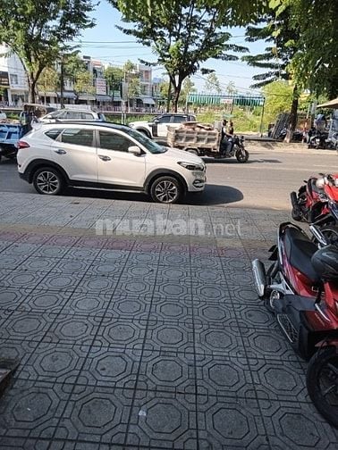 Cho thuê nhà mặt tiền địa thế TỐT đường Phan Bội Châu, TP Tam Kỳ, QNĐN