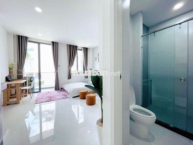 Cho thuê studio 35m2 - Tầng cao view thoáng -Giáp Phú Nhuận
