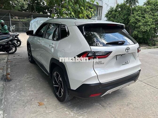 Toyota Yaris Cross HEV 1.5 2024 Trắng 2 vạn