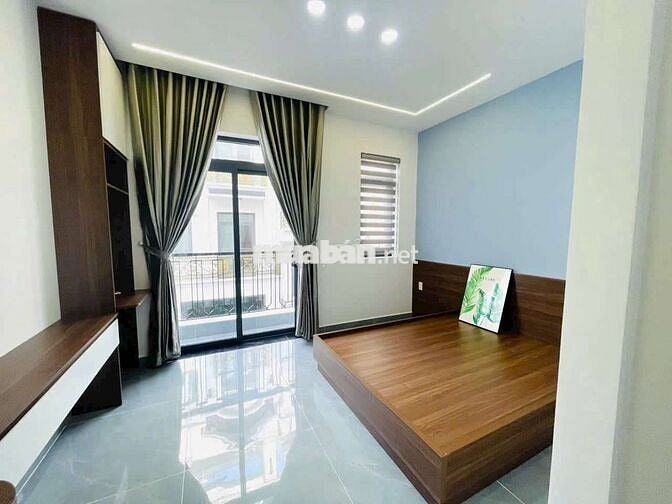 Nhà 1 trệt 1 lửng 3 lầu full nội thất đường Bình Thành BHH B bình tân 