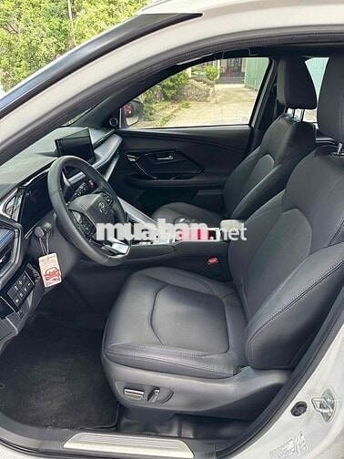Toyota Yaris Cross HEV 1.5 2024 Trắng 2 vạn